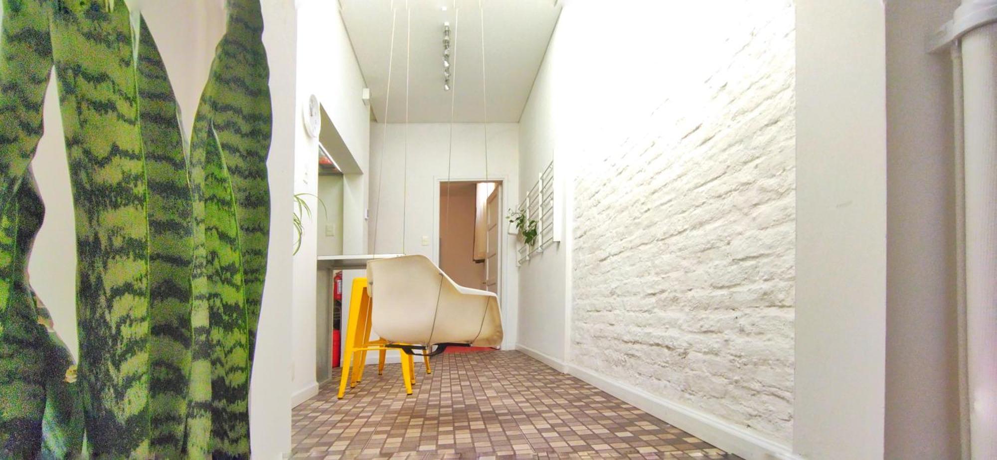 House With Large Terrace, Jacuzzi And Gated Parking For One Car Villa Montevideo Exterior photo