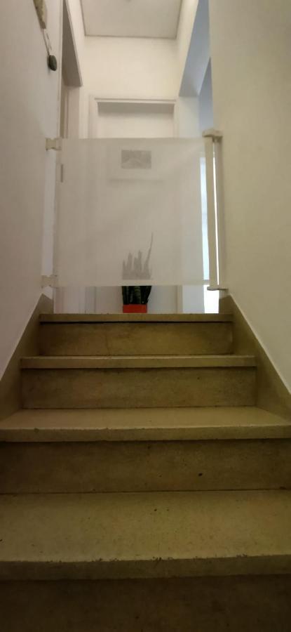 House With Large Terrace, Jacuzzi And Gated Parking For One Car Villa Montevideo Exterior photo